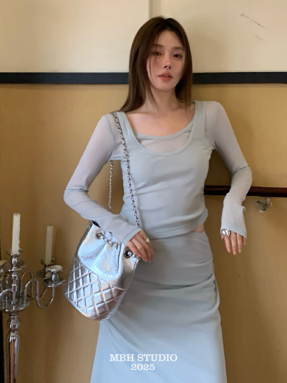 MBH Oil Wax Leather Quilted Bucket Bag with Chain Strap - Image 2