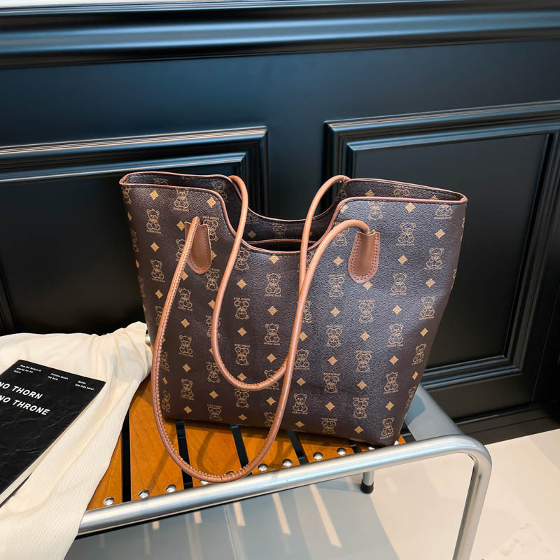 Women's 2025 Underarm Tote Bag Large Capacity Shoulder Handbag