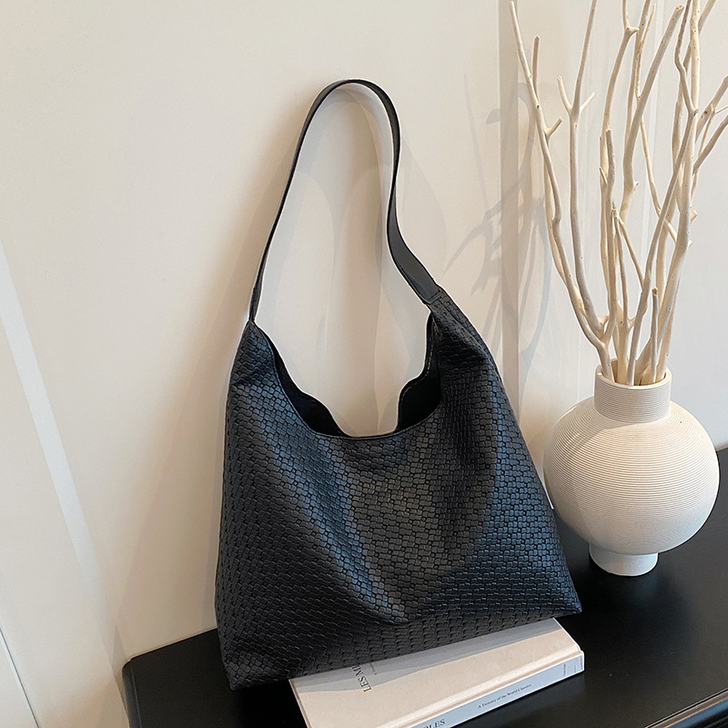 Large Capacity Underarm Bag for Women 2025 New Fashion Versatile One Shoulder Solid Color Premium Commuter Tote Bag Trendy